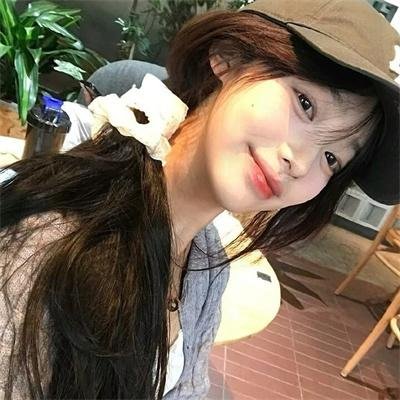 川尻小玉的懒散生活